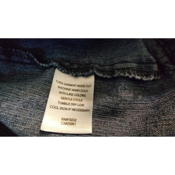 Alfred Dunner Shirt  Rhinestones Denim Button Up Front Pocket Womens Size 12 SEE - Picture 4 of 14